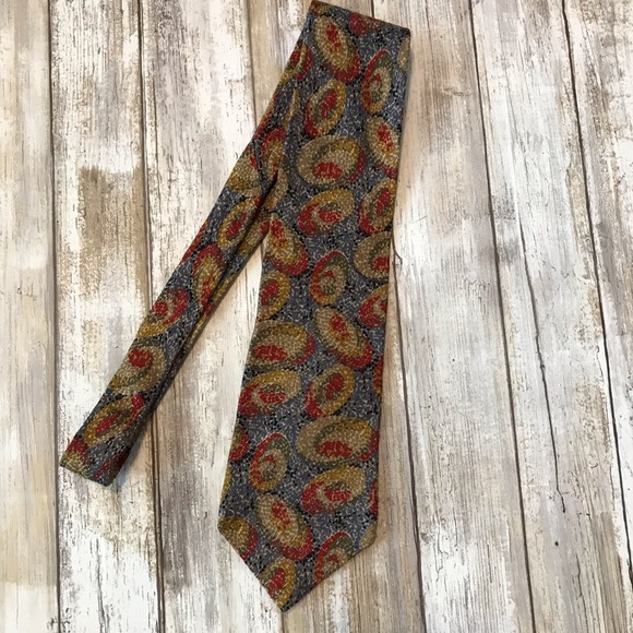Burberry Tie - Picture 1 of 4